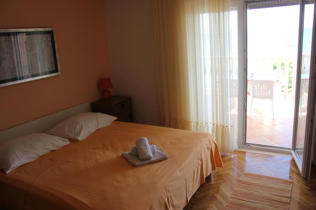 Omis Apartmani Mouse Kültér fotó