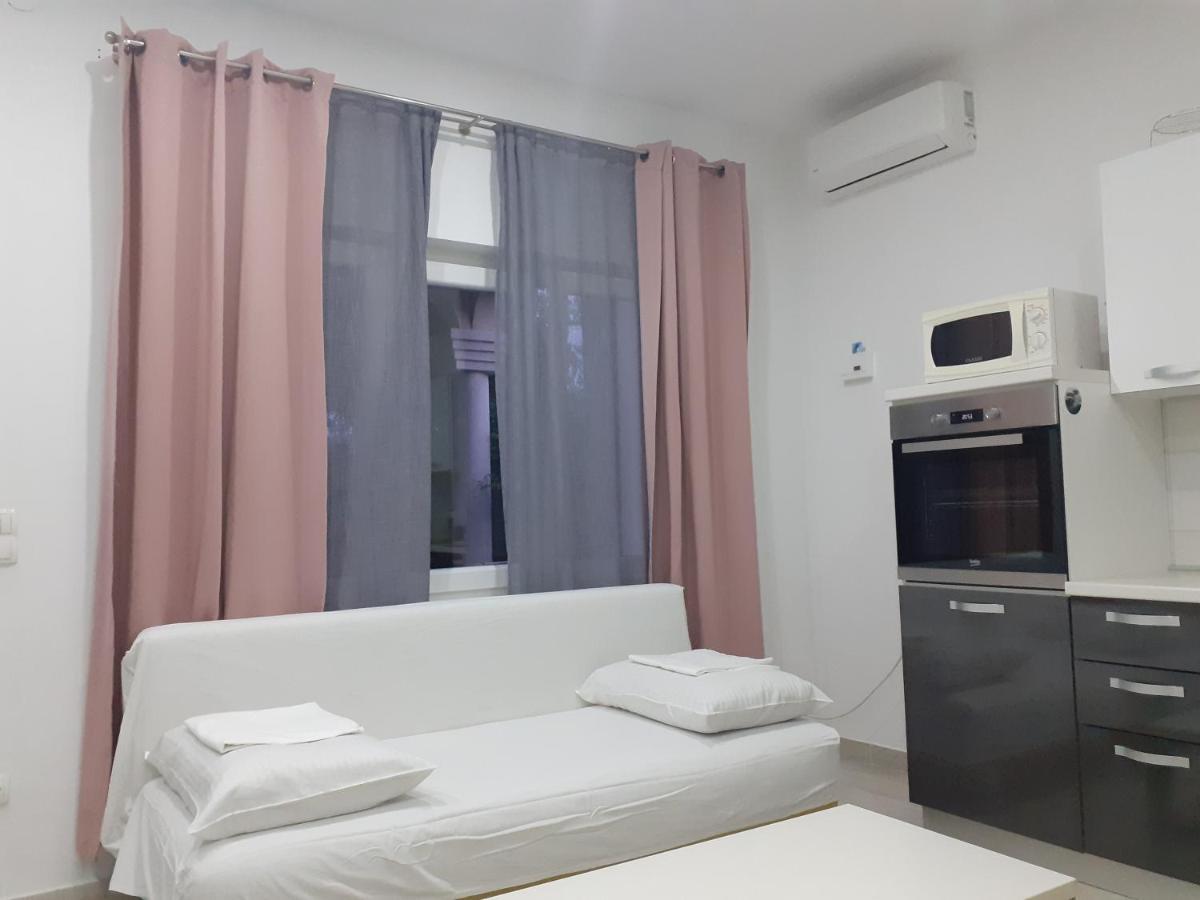 Omis Apartmani Mouse Kültér fotó